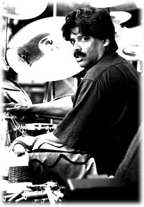 Trilok Gurtu on Drummerworld